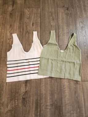 Lemonsky Women's 2 Pack V-Neck Crop Tops White Striped & Olive Ribbed Size L